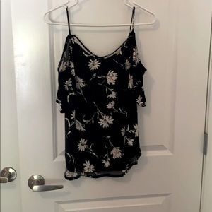 Black flowery cold shoulder